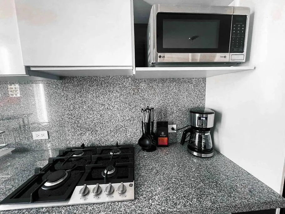 Electricidad, Seguridad 24-7 Moderno, Cama King, Cerca Del Metro Apartment Quito 0*,  Ecuador