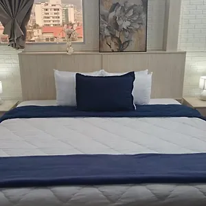 3* Hotel + Arte